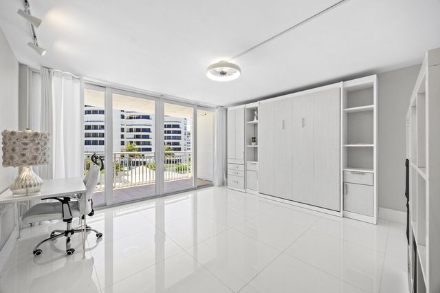 3546 S Ocean Boulevard 504, South Palm Beach, FL 33480