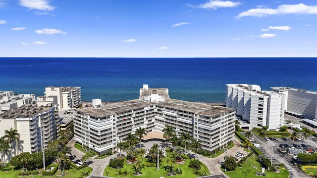 3546 S Ocean Boulevard 504, South Palm Beach, FL 33480
