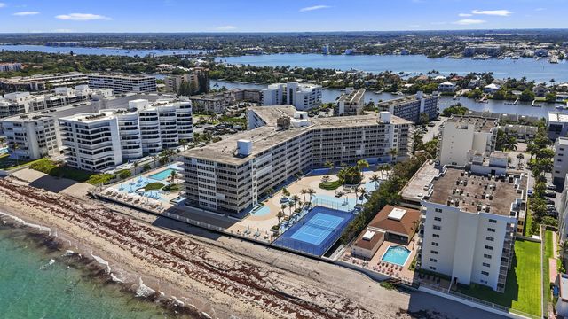 3546 S Ocean Boulevard 504, South Palm Beach, FL 33480