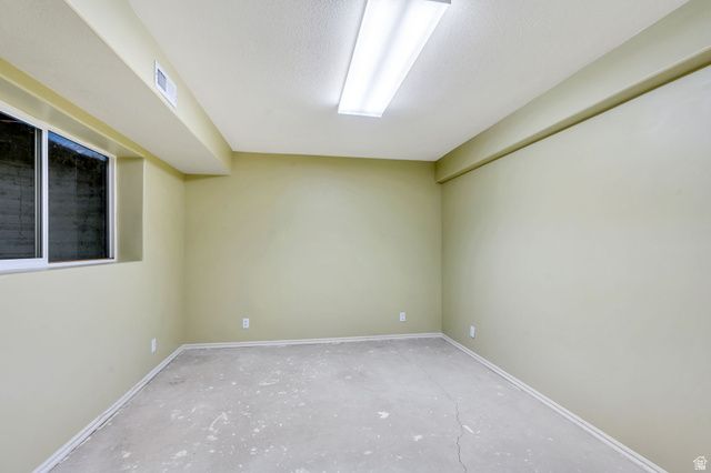 5633 W BONICA LN, Herriman, UT 84096
