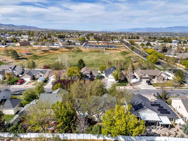 5633 W BONICA LN, Herriman, UT 84096
