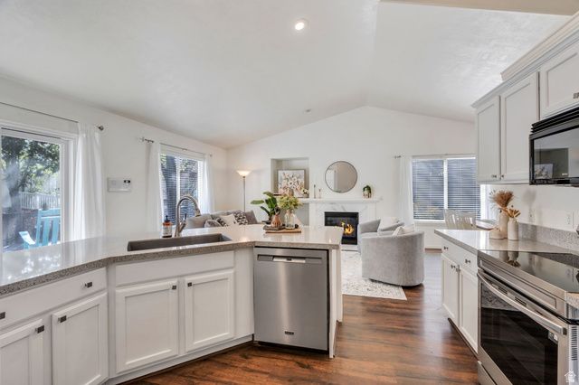 5633 W BONICA LN, Herriman, UT 84096