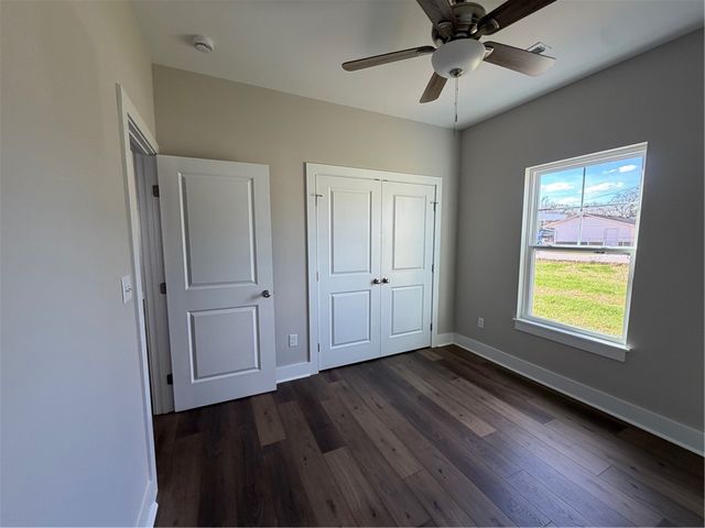 2 Heyward Avenue, Honea Path, SC 29654