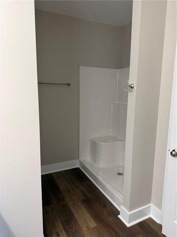 2 Heyward Avenue, Honea Path, SC 29654