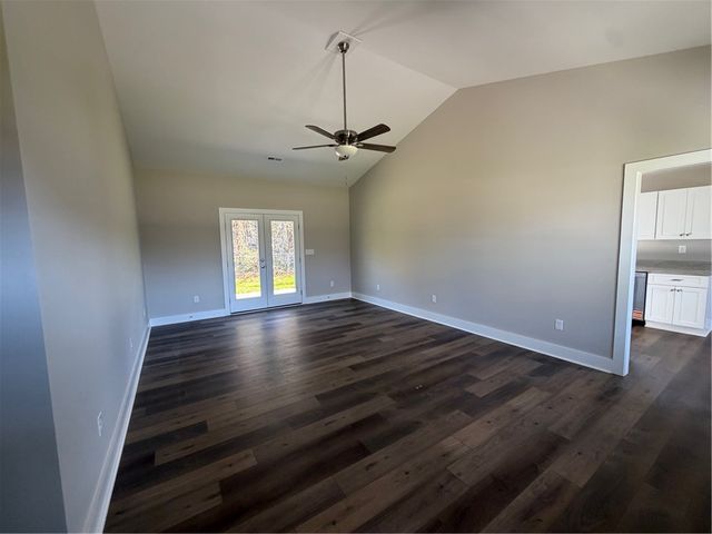 2 Heyward Avenue, Honea Path, SC 29654