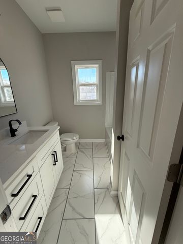 1205 Rocky Creek Road, Locust Grove, GA 30248