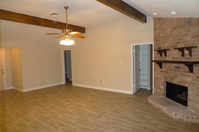 14223 Whitecross Drive, Houston, TX 77083