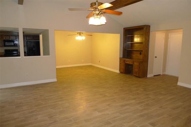 14223 Whitecross Drive, Houston, TX 77083