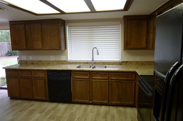 14223 Whitecross Drive, Houston, TX 77083
