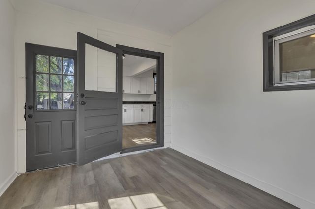 141 S Kensington Place, Springfield, OH 45504