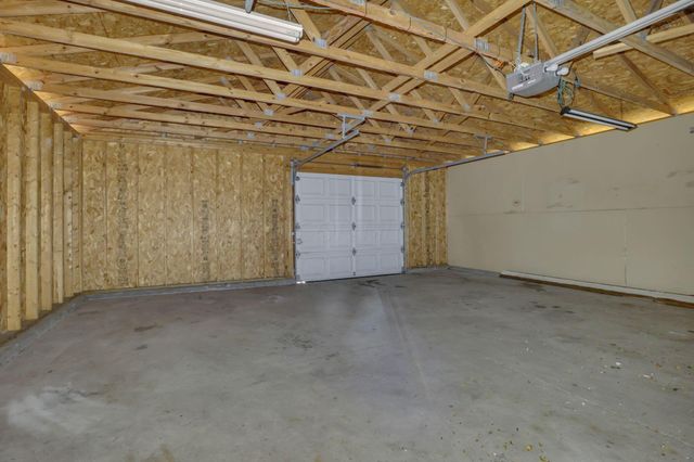 141 S Kensington Place, Springfield, OH 45504