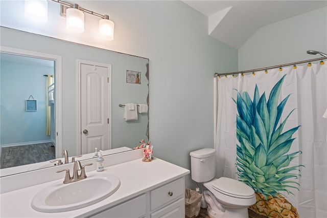 15111 Beach Country Dr, Corpus Christi, TX 78418