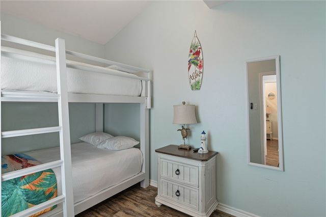 15111 Beach Country Dr, Corpus Christi, TX 78418