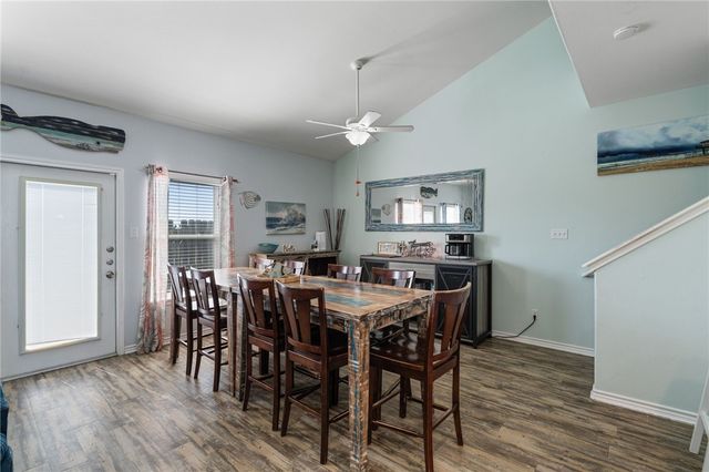 15111 Beach Country Dr, Corpus Christi, TX 78418