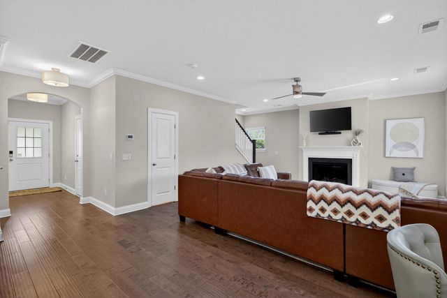 1089 Fort Johnson Road, Charleston, SC 29412