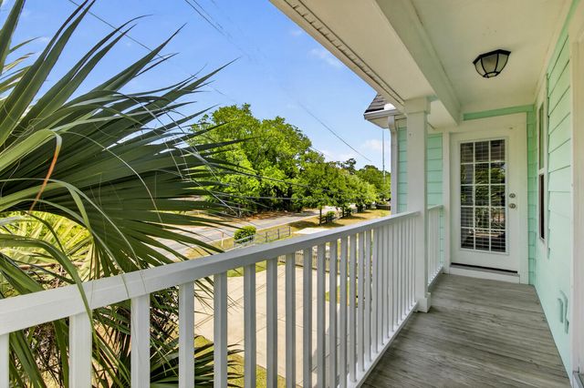 1089 Fort Johnson Road, Charleston, SC 29412