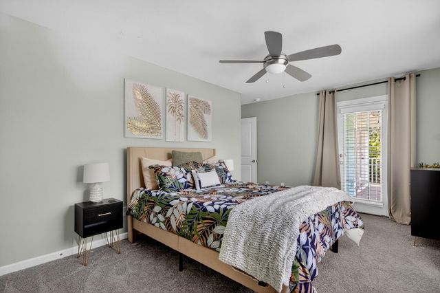 1089 Fort Johnson Road, Charleston, SC 29412