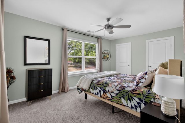 1089 Fort Johnson Road, Charleston, SC 29412