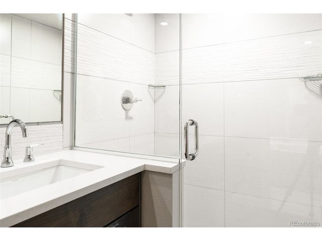 1900 E Girard Pl 406, Englewood, CO 80113
