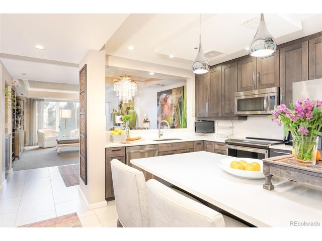 1900 E Girard Pl 406, Englewood, CO 80113
