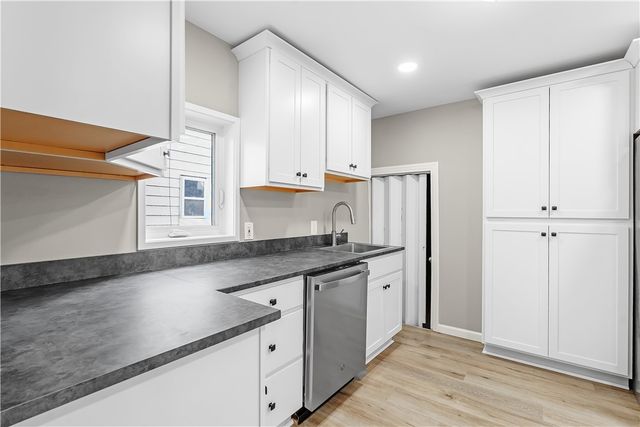 317 Beaver, Leetsdale, PA 15056