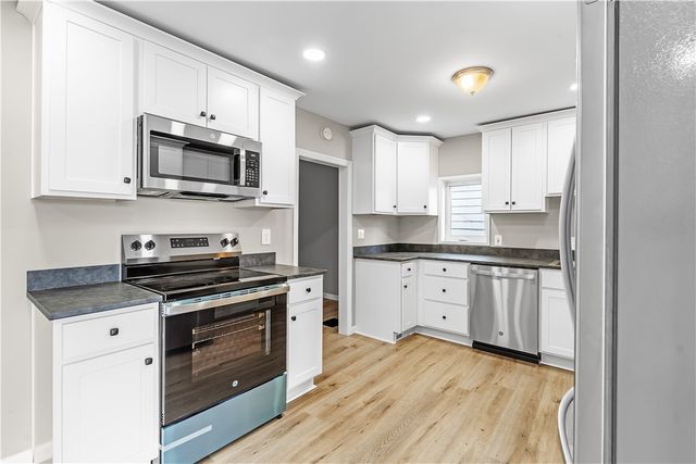 317 Beaver, Leetsdale, PA 15056