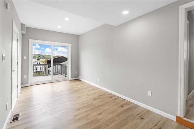 317 Beaver, Leetsdale, PA 15056