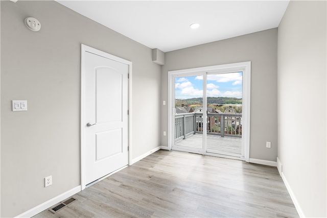 317 Beaver, Leetsdale, PA 15056