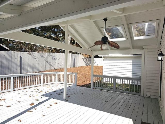 10085 Old Woodland Entry, Johns Creek, GA 30022