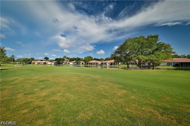 28060 Palmas Grandes LN 105, Bonita Springs, FL 34135
