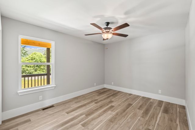 2496 Old York Highway, Dunlap, TN 37327