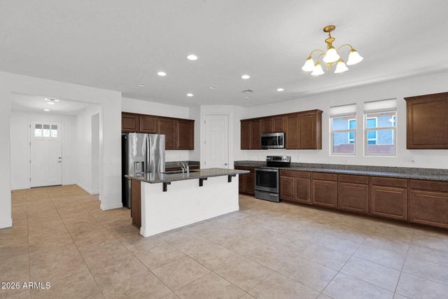 10631 E WAVELENGTH Avenue, Mesa, AZ 85212