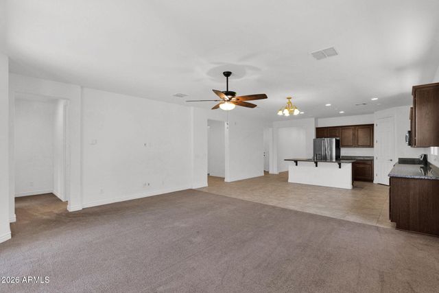 10631 E WAVELENGTH Avenue, Mesa, AZ 85212