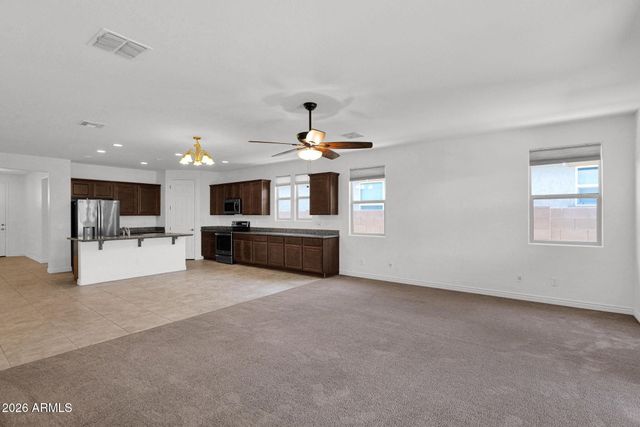 10631 E WAVELENGTH Avenue, Mesa, AZ 85212