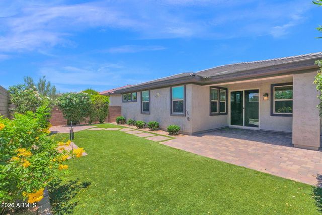 10631 E WAVELENGTH Avenue, Mesa, AZ 85212