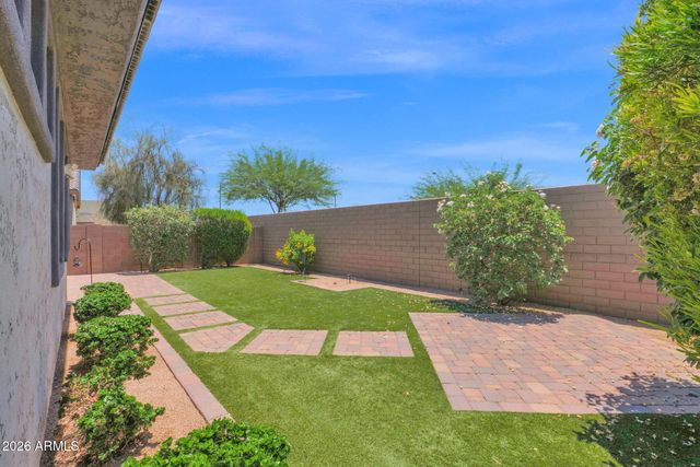 10631 E WAVELENGTH Avenue, Mesa, AZ 85212