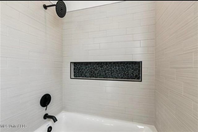 37 Good Street, Bay Saint Louis, MS 39520