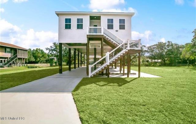 37 Good Street, Bay Saint Louis, MS 39520