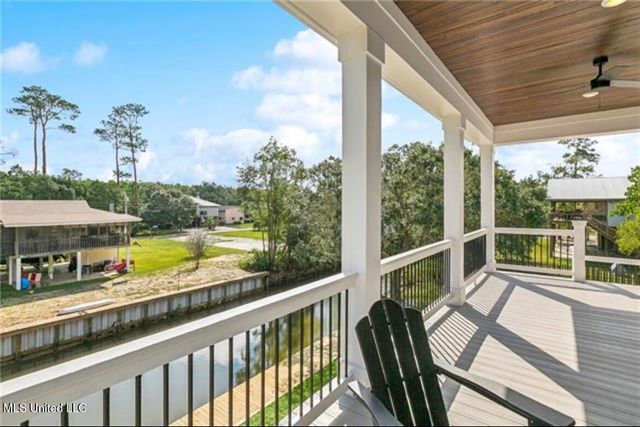 37 Good Street, Bay Saint Louis, MS 39520