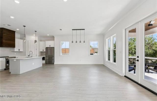 37 Good Street, Bay Saint Louis, MS 39520