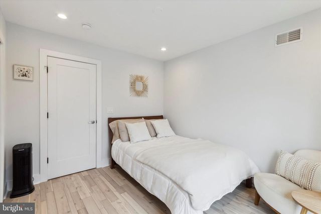 1343 S LAMBERT ST, Philadelphia, PA 19146
