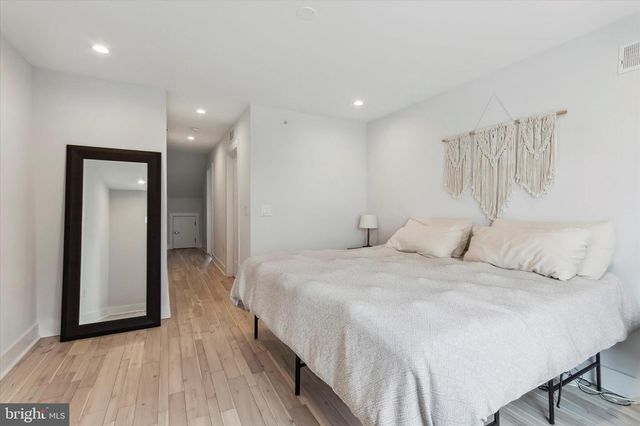 1343 S LAMBERT ST, Philadelphia, PA 19146
