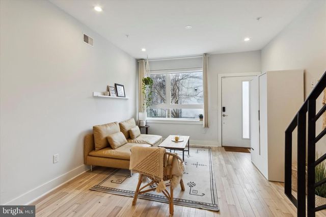 1343 S LAMBERT ST, Philadelphia, PA 19146