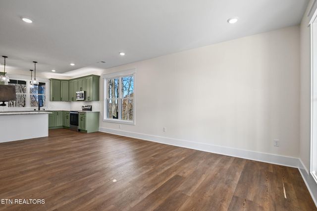 104 Timbercrest Lane, Clinton, TN 37716