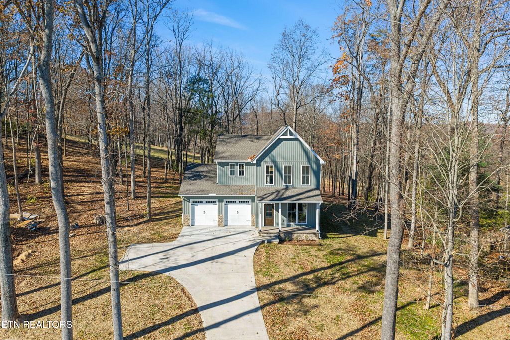 104 Timbercrest Lane, Clinton, TN 37716