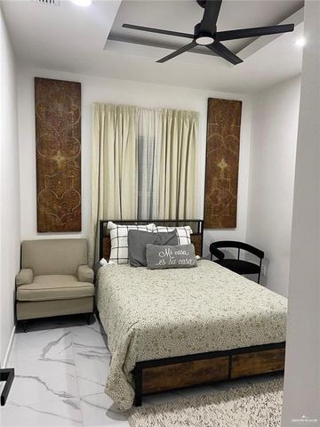 607 Buccaneer Drive 1, Hidalgo, TX 78557