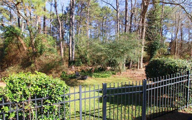 1081 New Gibraltar Square, Stone Mountain, GA 30083