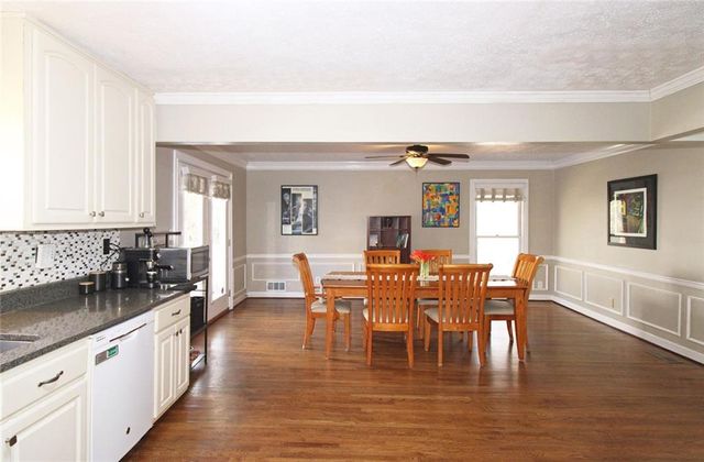 1081 New Gibraltar Square, Stone Mountain, GA 30083