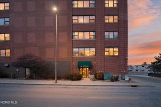 110 Ottawa Street, Apt 2a, Toledo, OH 43604