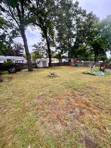 12 Post Road, Enfield, CT 06082